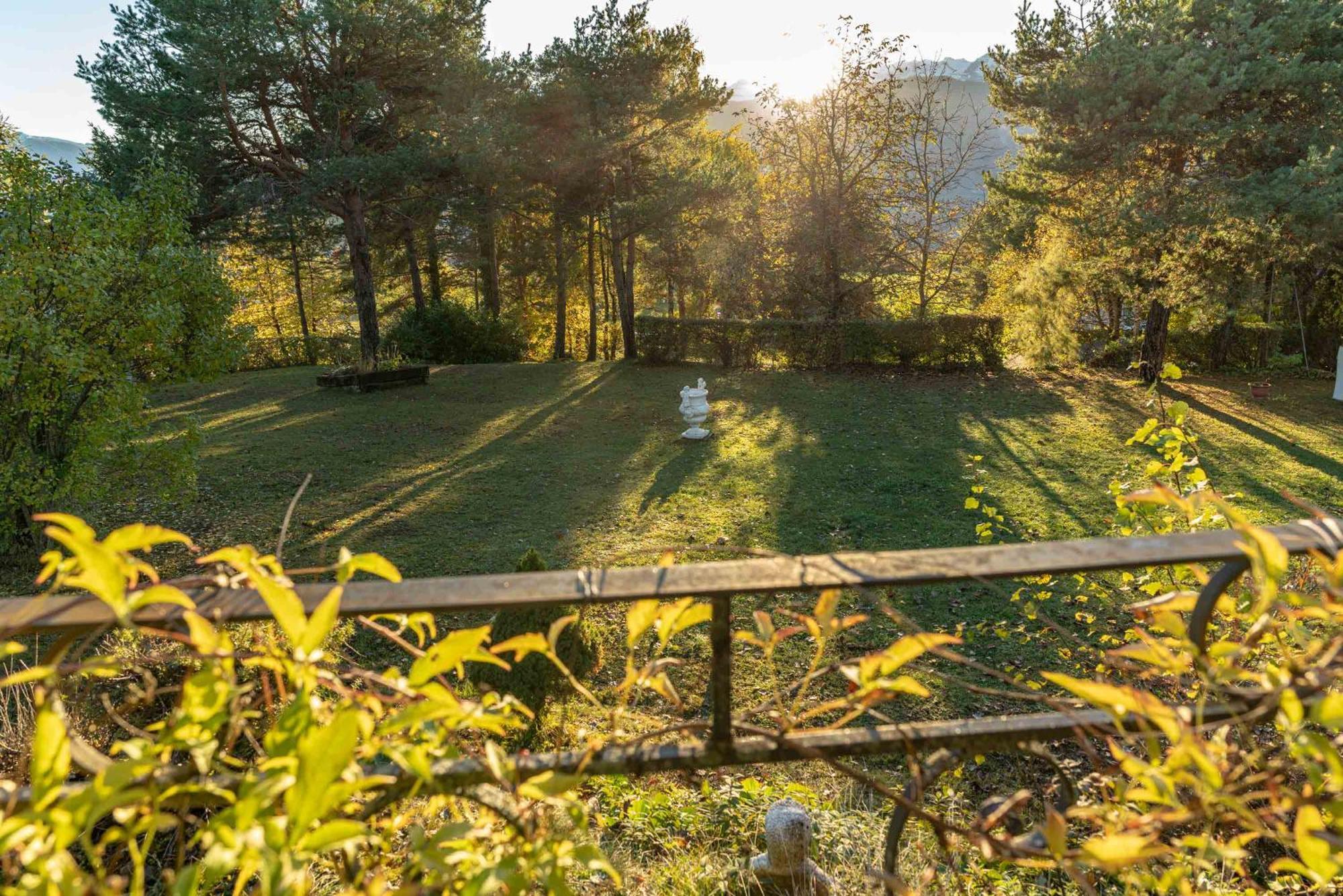 La Villa Del Barone Predaia Exteriör bild