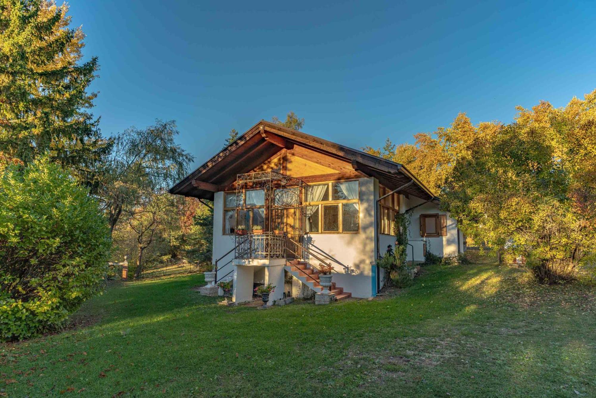 La Villa Del Barone Predaia Exteriör bild