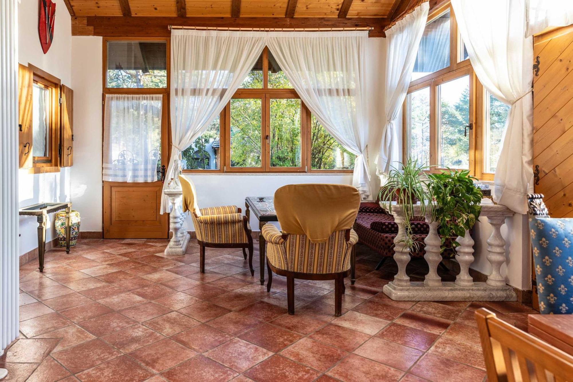 La Villa Del Barone Predaia Exteriör bild
