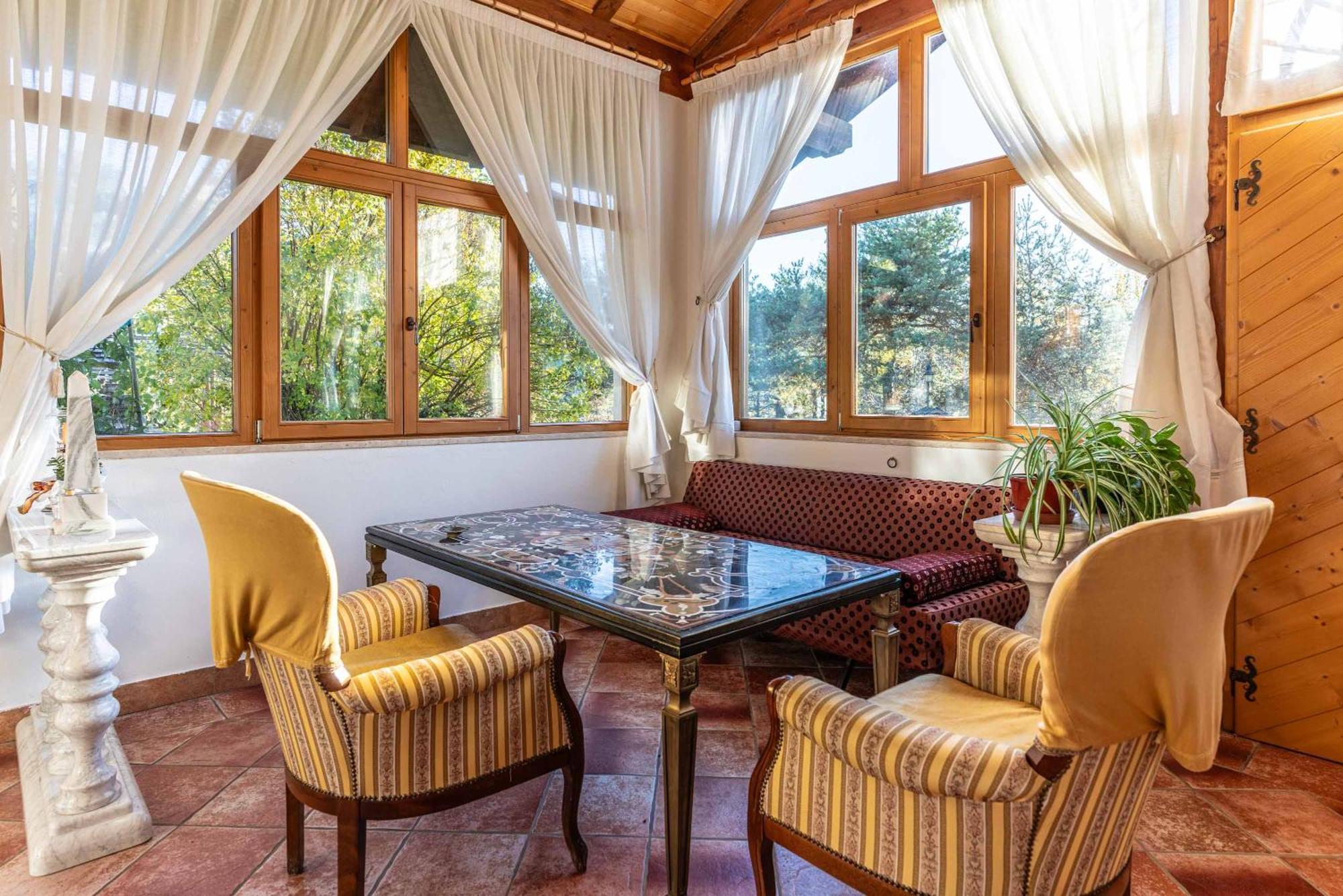 La Villa Del Barone Predaia Exteriör bild